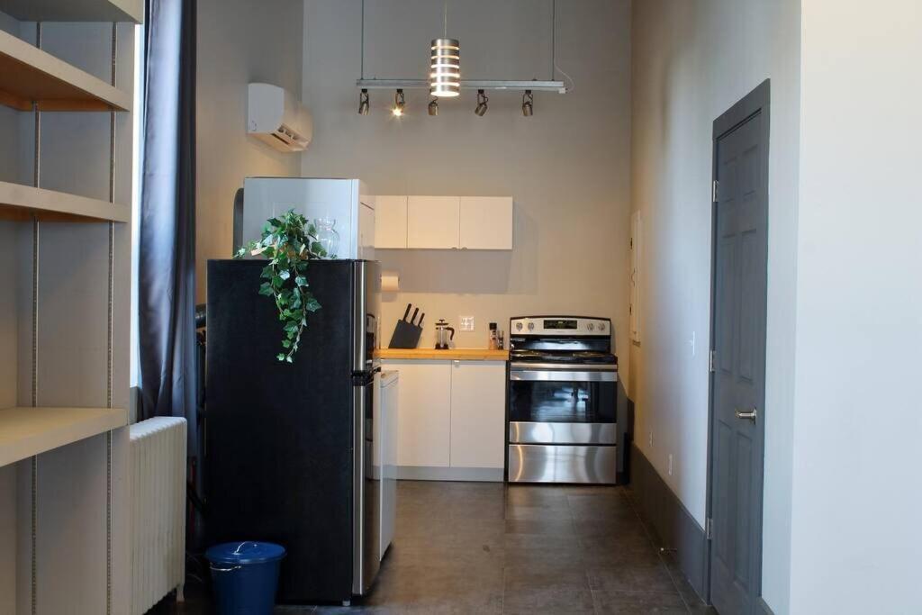 Suite #B, Industrial Styling, Ac Halifax Ngoại thất bức ảnh