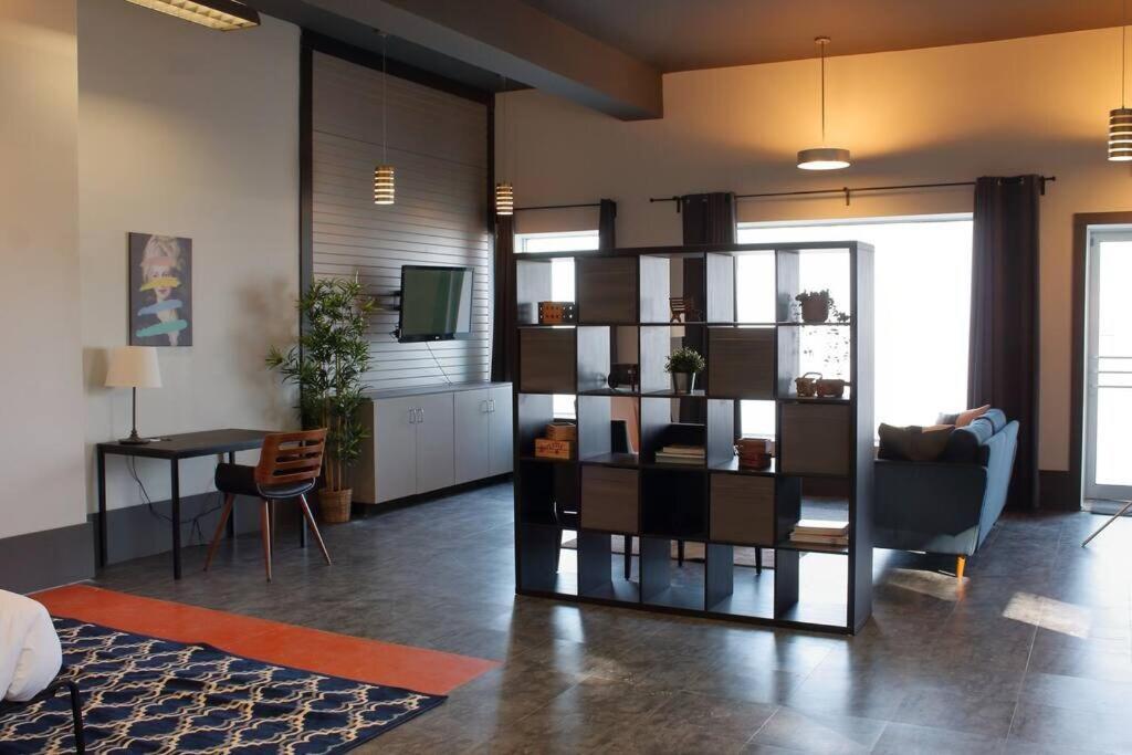 Suite #B, Industrial Styling, Ac Halifax Ngoại thất bức ảnh